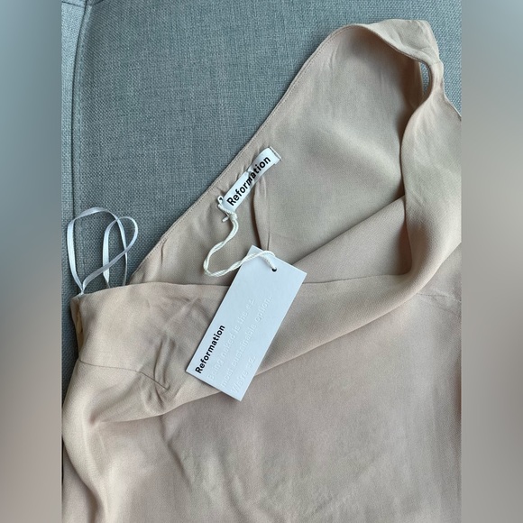 BNWT Reformation Evelyn One Shoulder Dress - Picture 8 of 13